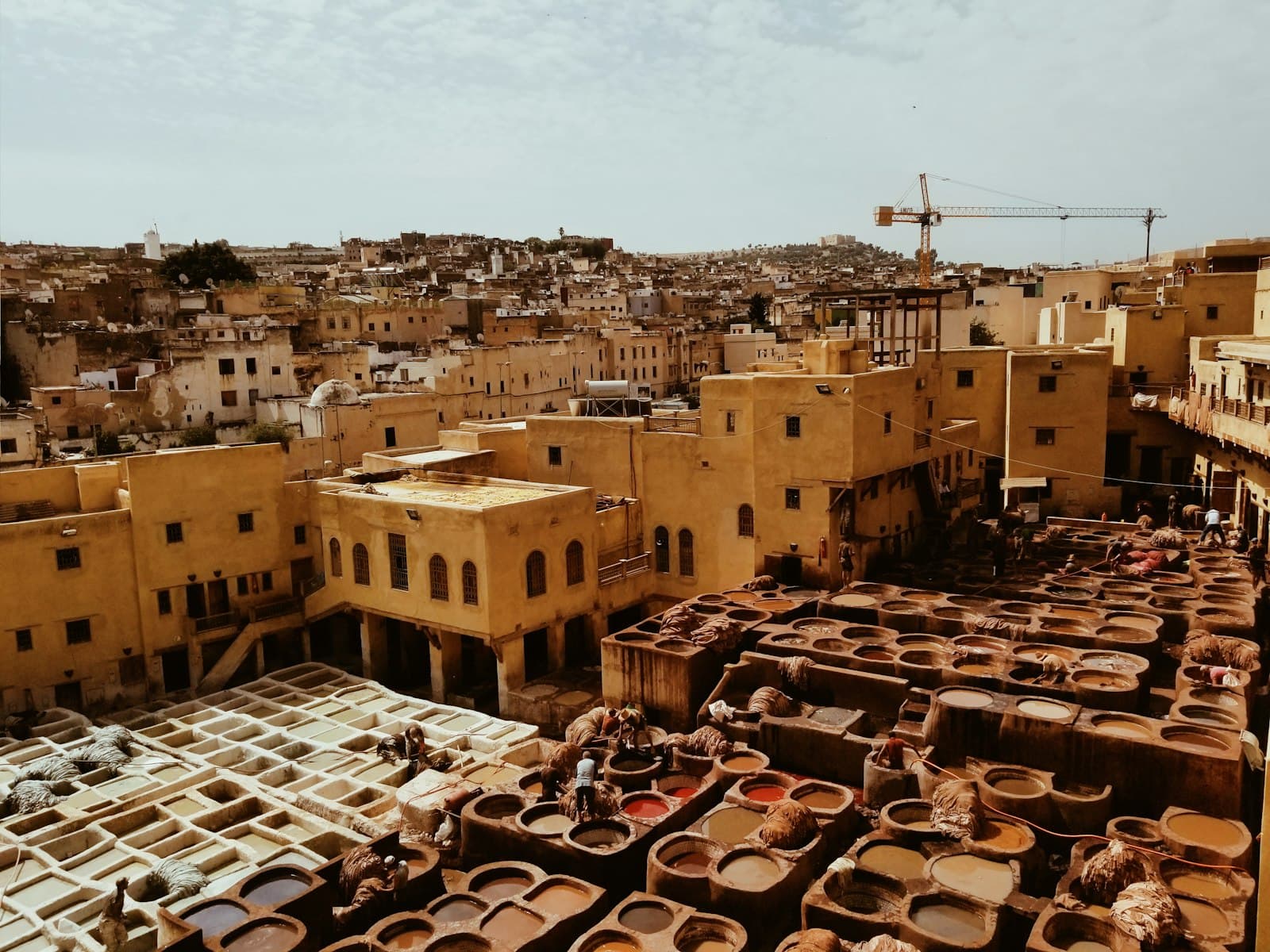 Les tanneries et les toits de la médina de Fès